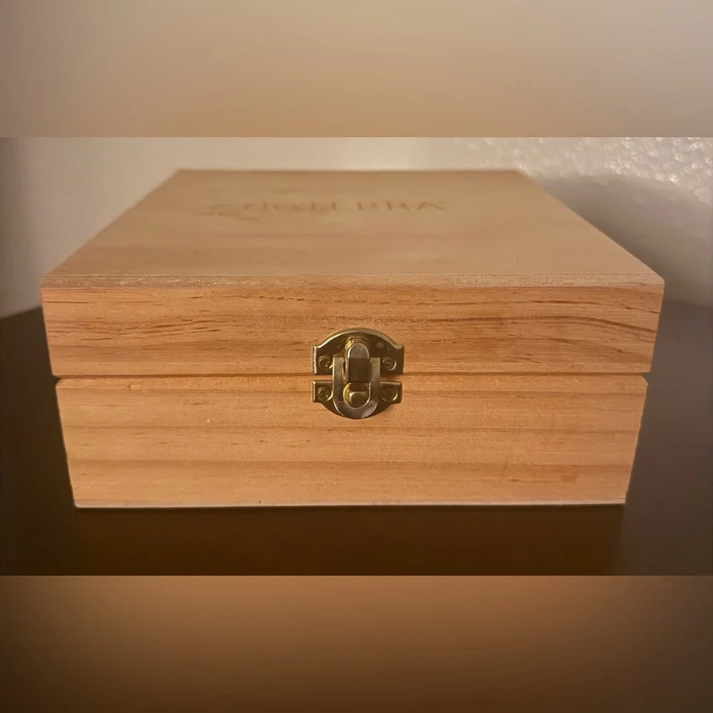 doTERRA Wooden Essential Oil Storage Box | 25 Bottle Organizer Case